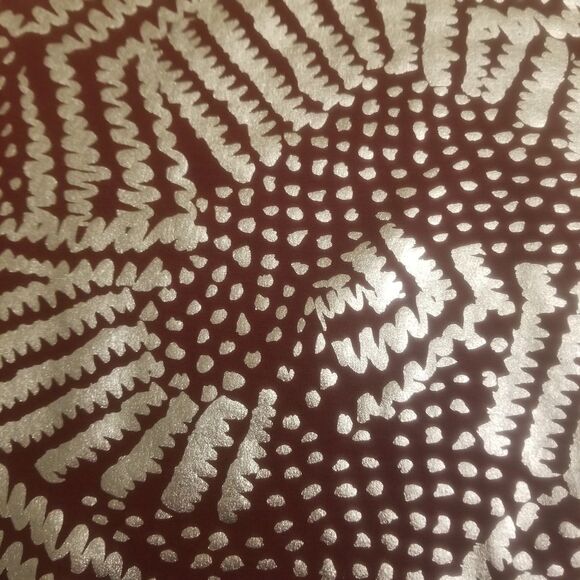 LuLaRoe Carly Short Sleeve Swing Dress Burgundy Silver Metallic Zigzag Sz XSmall - Picture 9 of 10